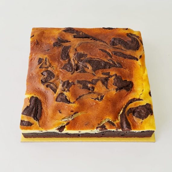 Cheesecake Brownie