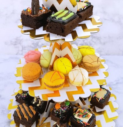 Party Dessert Stand
